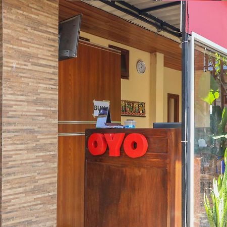 فندق Oyo 2581 Ketut Smile دنباسار المظهر الخارجي الصورة