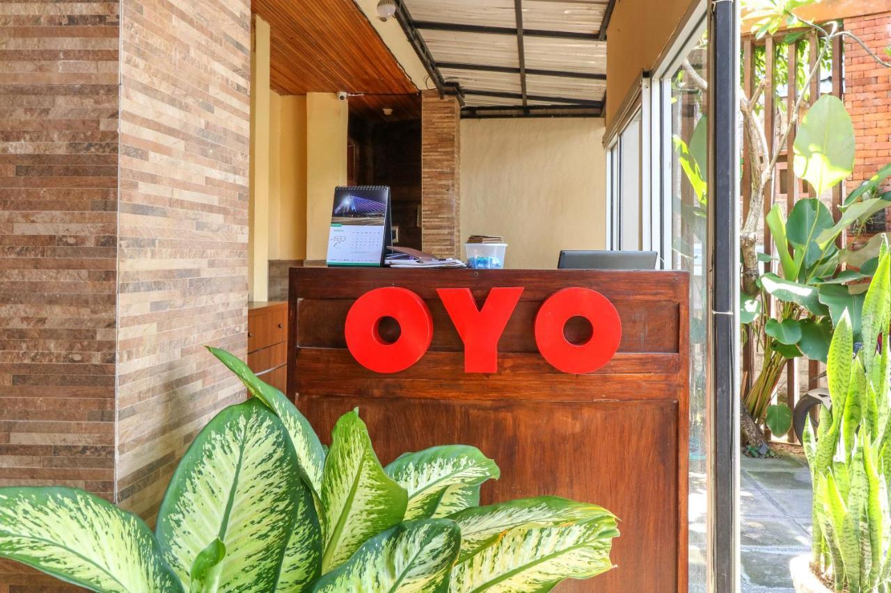 فندق Oyo 2581 Ketut Smile دنباسار المظهر الخارجي الصورة